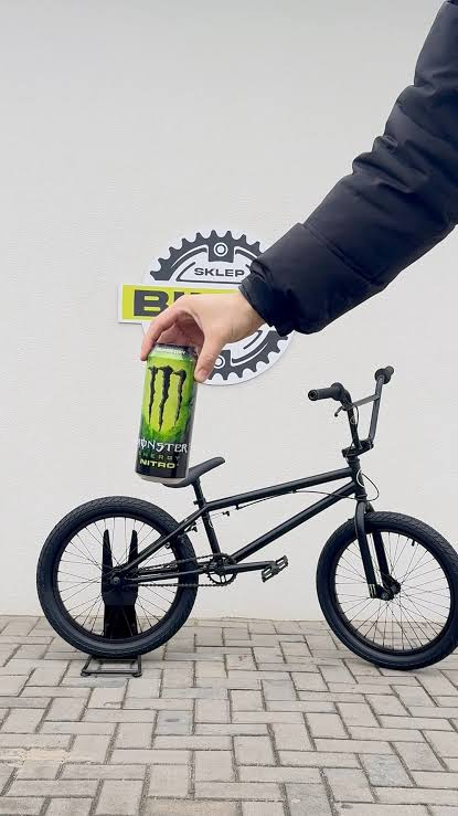 Monster Energy i rower BMX w BIKER Żyrardów