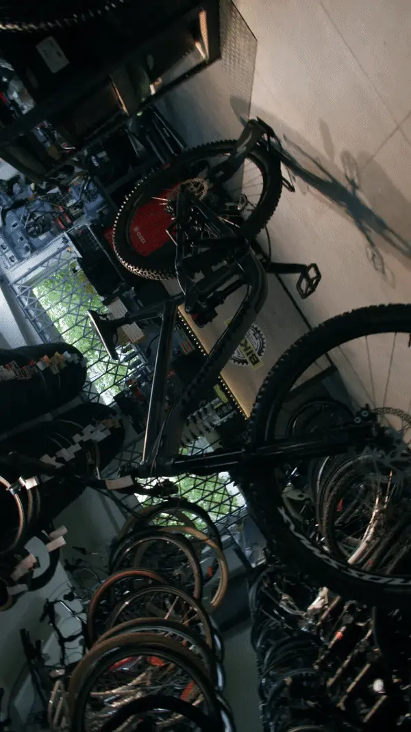 Serwis rowerowy BIKER Żyrardów – warsztat